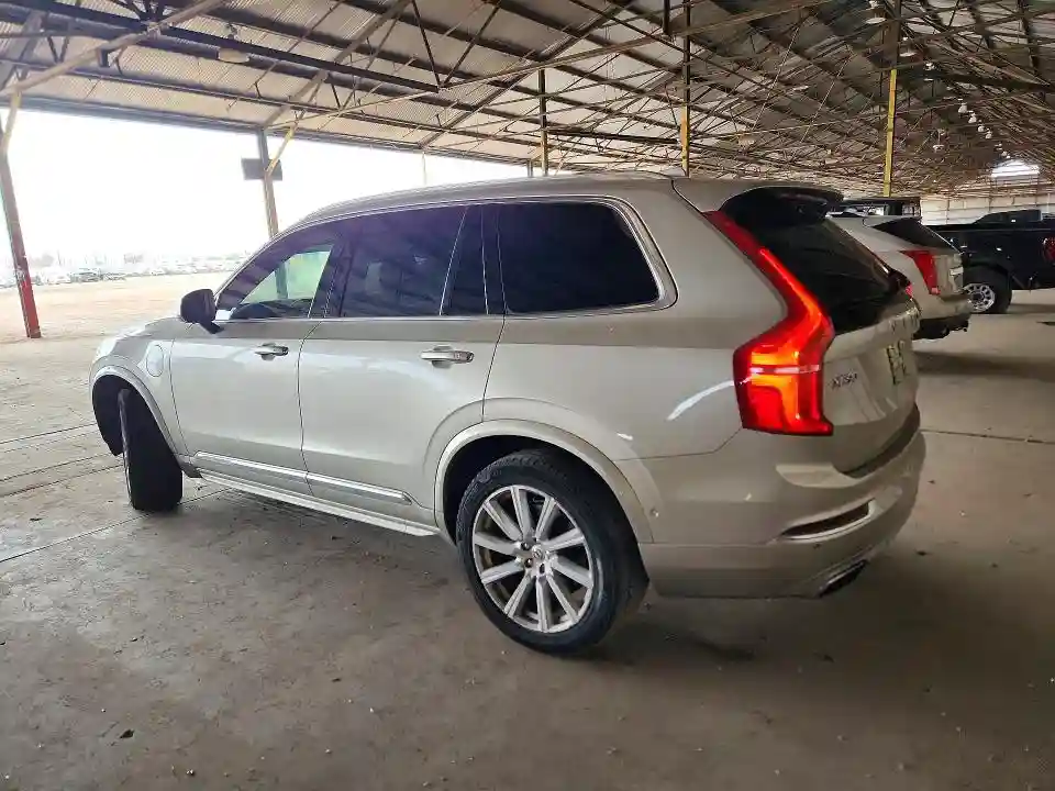 YV4BC0PLXG1048235 2016 VOLVO XC90-1