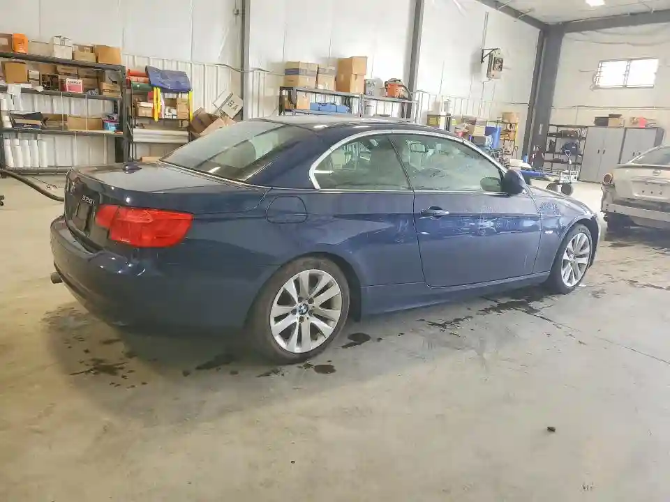 WBADW3C59DE824724 2013 BMW 3 SERIES-2