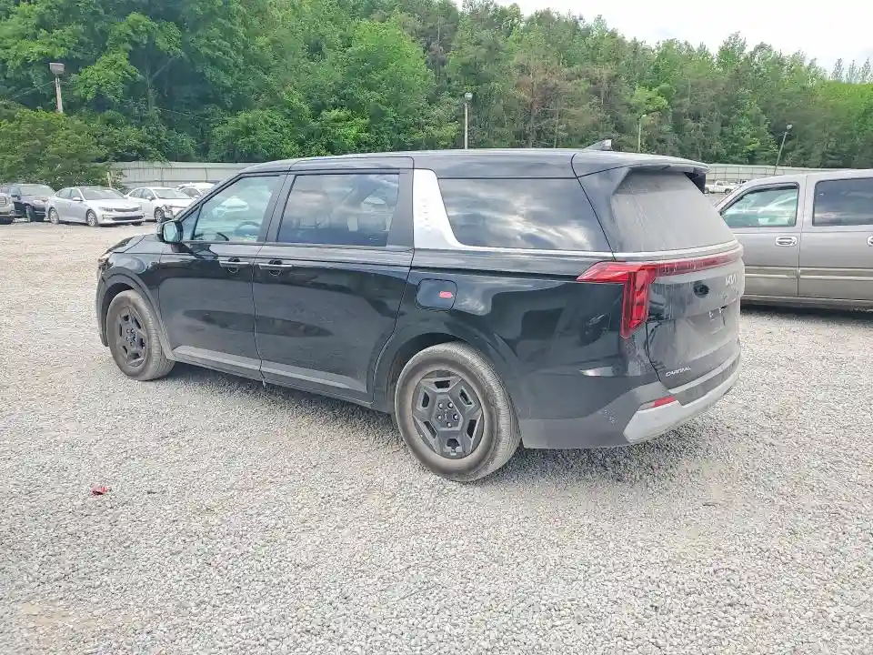 KNDNB5K31T6609555 2026 KIA CARNIVAL L-1