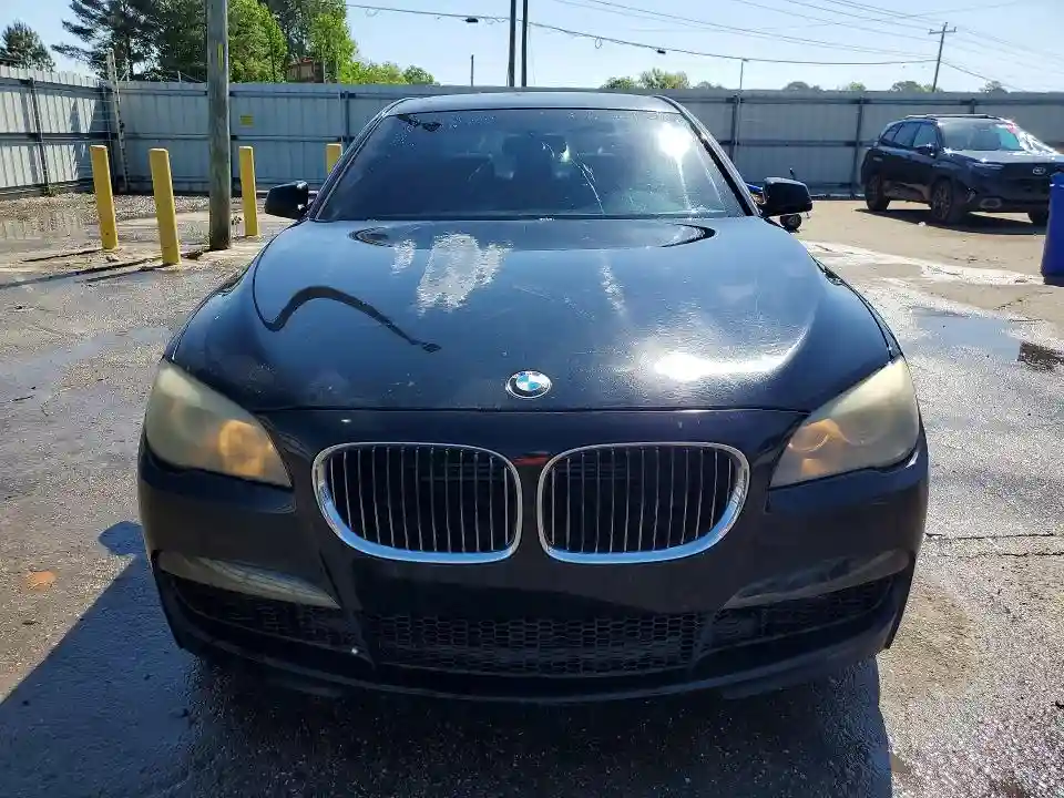WBAKA8C51BCY37270 2011 BMW 7 SERIES-4