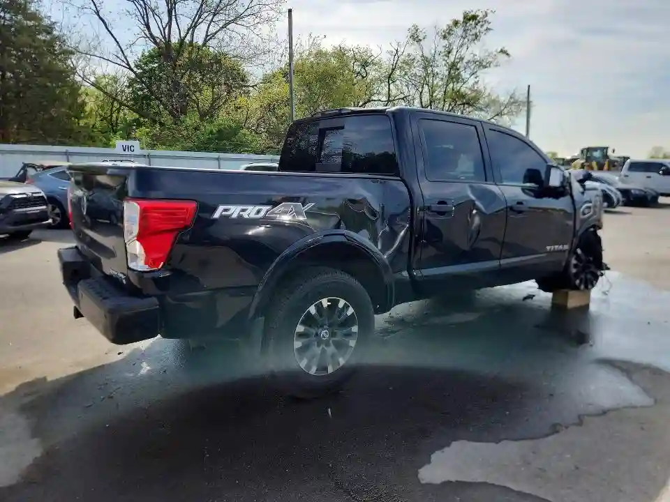 1N6AA1E50HN519301 2017 NISSAN TITAN-2