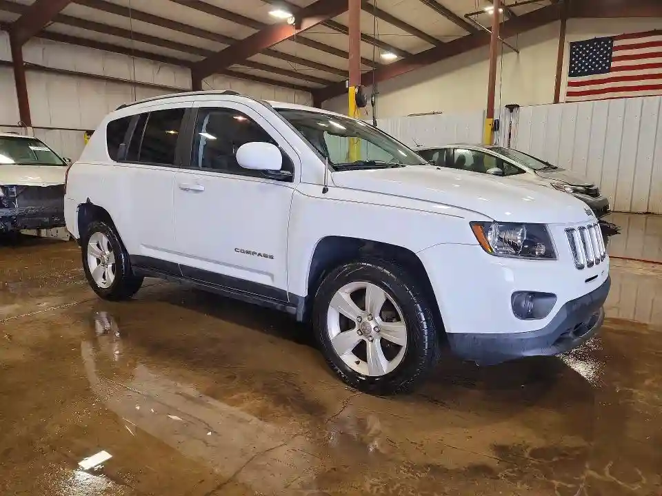 1C4NJDEB2FD271163 2015 JEEP COMPASS-3