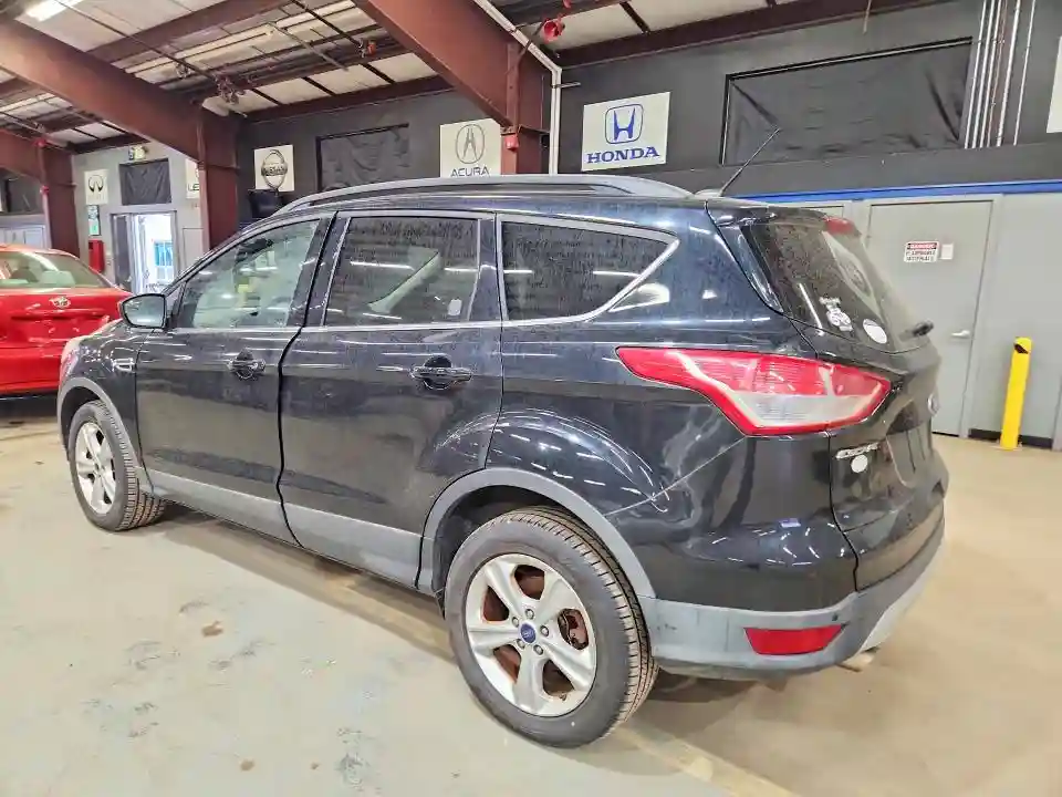 1FMCU9G95GUC70835 2016 FORD ESCAPE-1