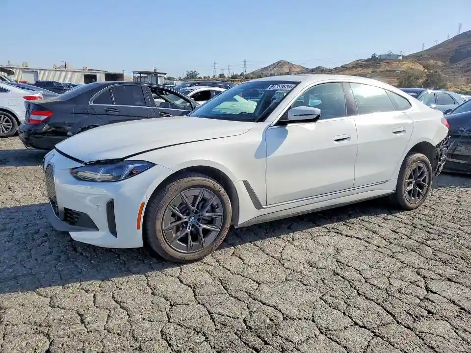 WBY23HD06SFV70043 2025 BMW I4 EDRIVE-0