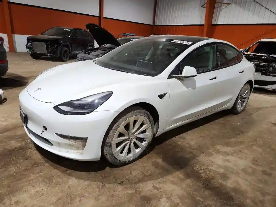 5YJ3E1EB4NF296213 2022 TESLA MODEL 3-0