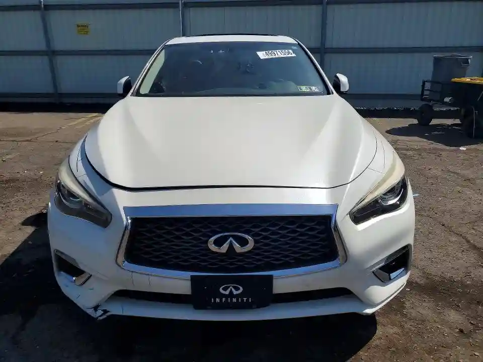 JN1EV7AR1JM611908 2018 INFINITI Q50-4