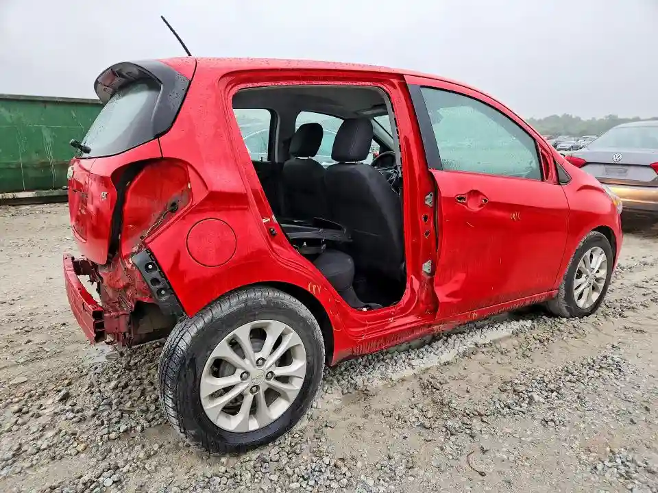KL8CD6SA9KC723463 2019 CHEVROLET SPARK-2