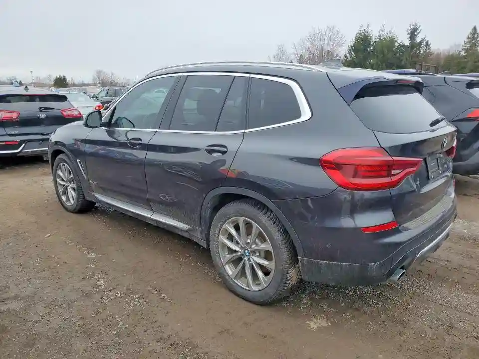 5UXTR9C50JLA44645 2018 BMW X3-1