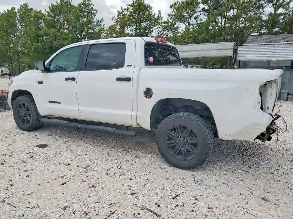 5TFDW5F18JX687024 2018 TOYOTA TUNDRA-1