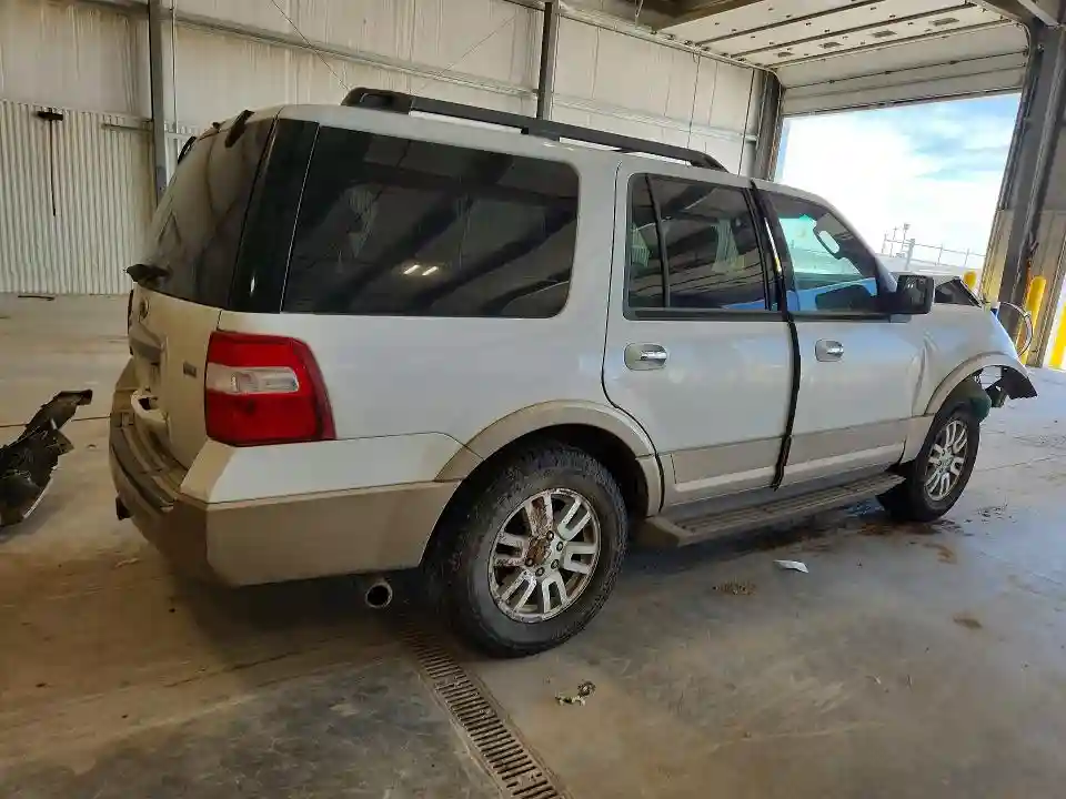 1FMJU1J58DEF02882 2013 FORD EXPEDITION-2
