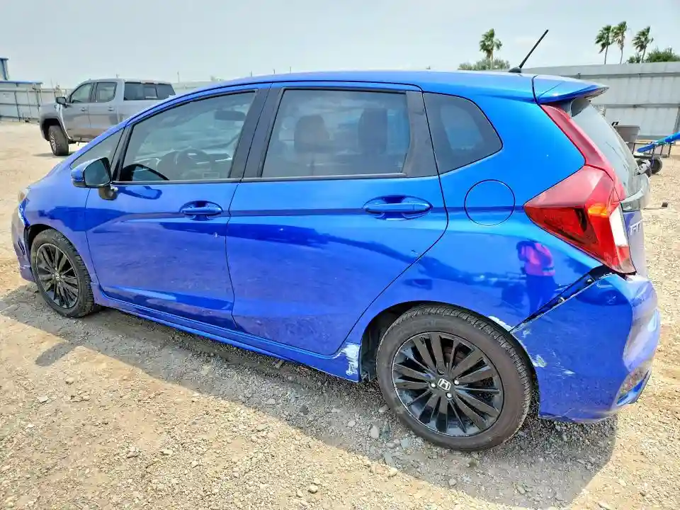 3HGGK5H64JM717080 2018 HONDA FIT-1