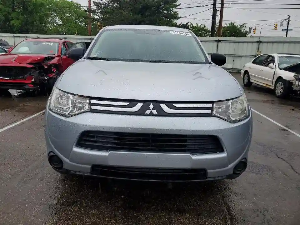 JA4AD2A37EZ001060 2014 MITSUBISHI OUTLANDER-4