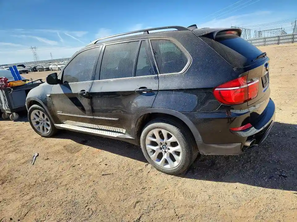 5UXZV4C52CL987533 2012 BMW X5-1