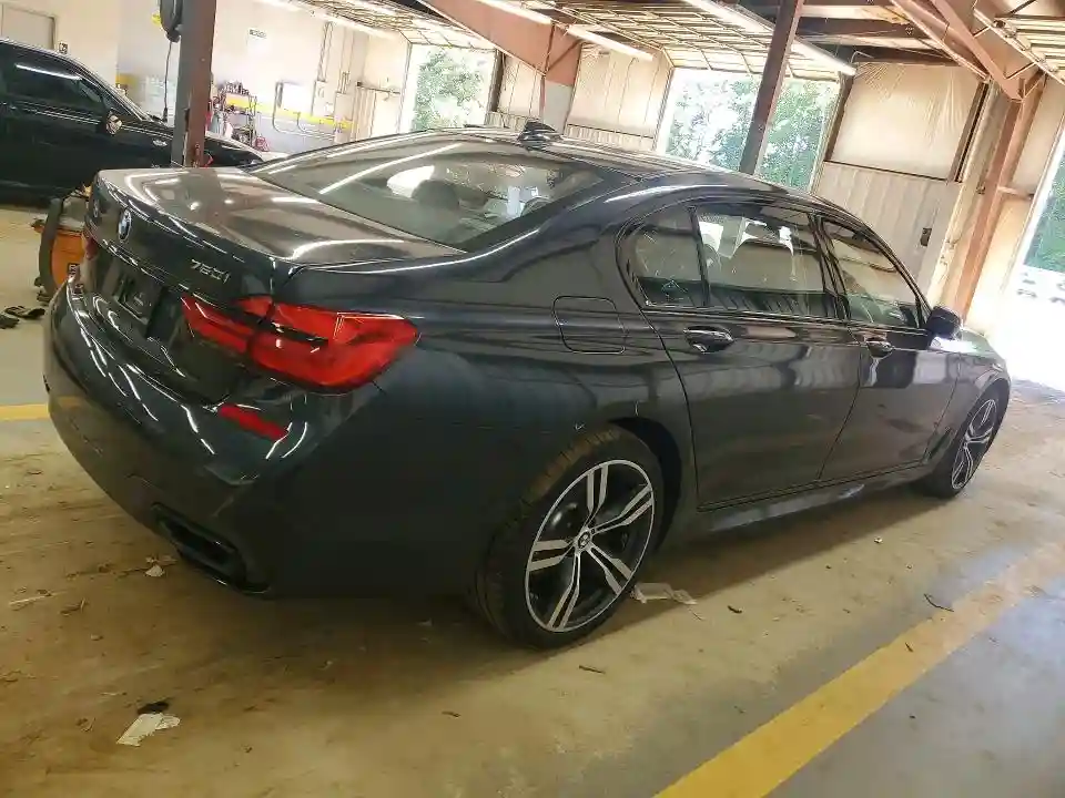 WBA7F0C52KGM25151 2019 BMW 7 SERIES-2