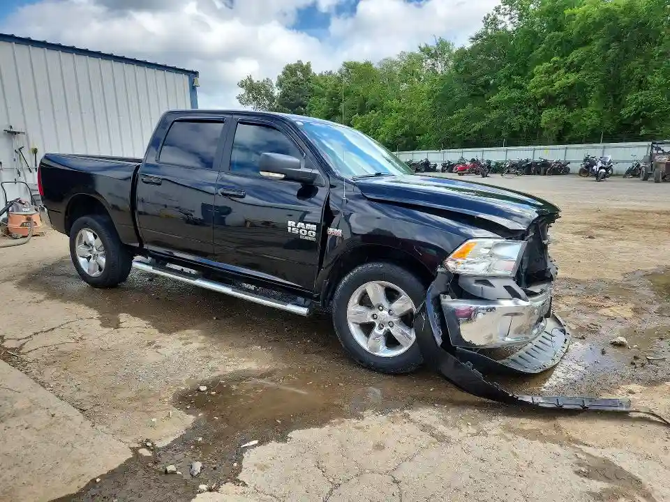 1C6RR6LT5KS619925 2019 RAM 1500-3