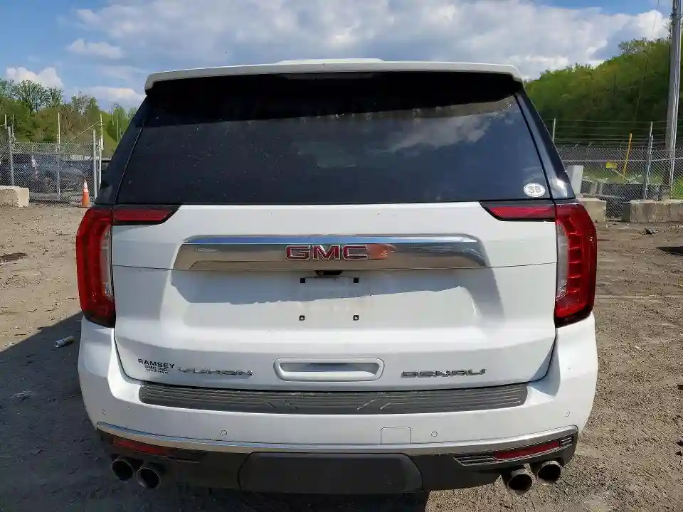 1GKS2JKL1NR133437 2022 GMC YUKON-5