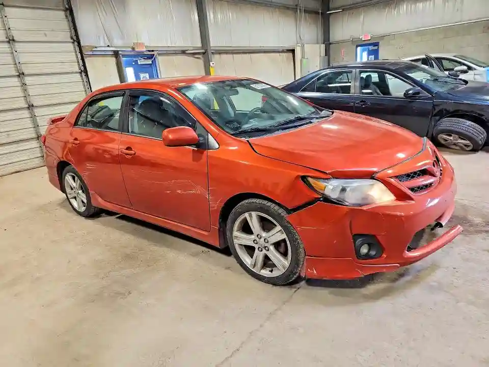 2T1BU4EE1DC078338 2013 TOYOTA COROLLA-3
