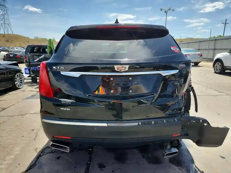 1GYKNDRS3KZ163739 2019 CADILLAC XT5-5