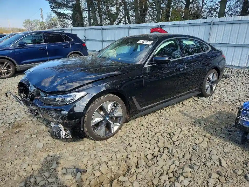 WBY83FB08RFS58415 2024 BMW I4 XDRIVE-0