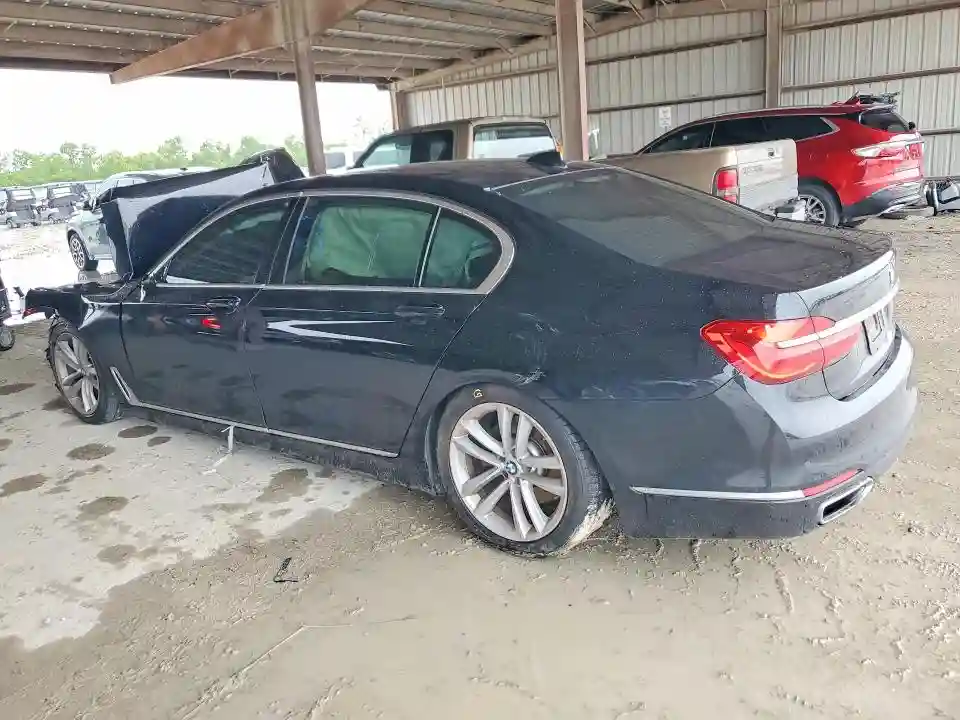 WBA7F0C52KGM24680 2019 BMW 7 SERIES-1