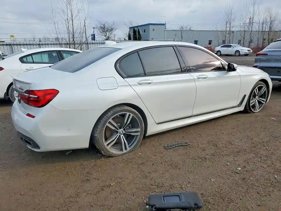 WBA7B0C54KG527532 2019 BMW 7 SERIES-2