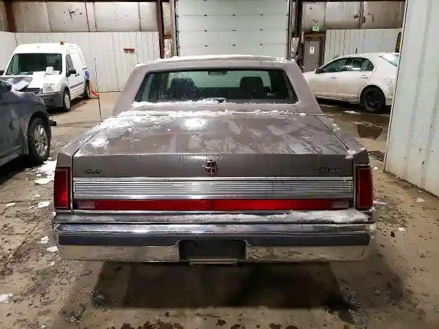 1LNBM81F6KY799832 1989 LINCOLN TOWNHOUSE TOWNCAR-5