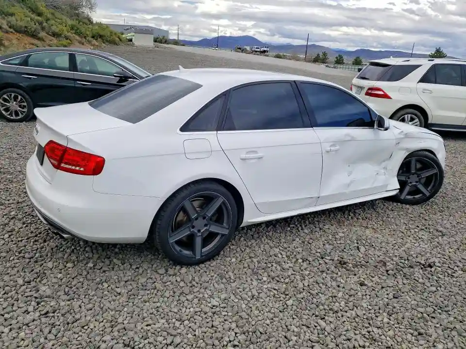 WAUBGAFL9AA115815 2010 AUDI S4/RS4-2