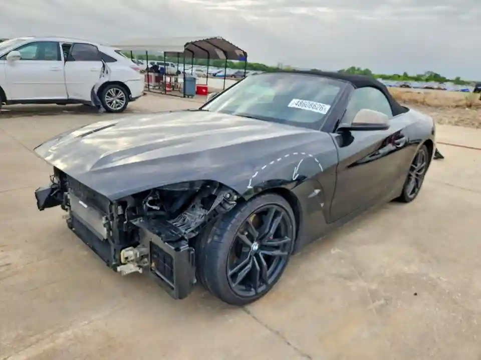 WBAHF9C05LWW38292 2020 BMW Z4-0