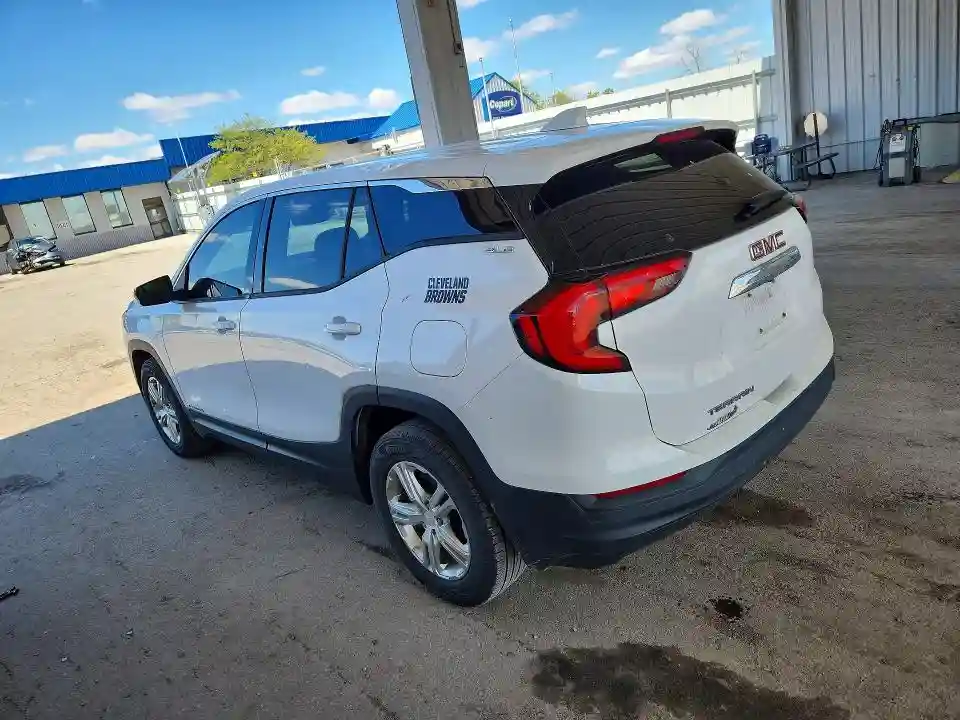 3GKALMEV2JL353808 2018 GMC TERRAIN-1