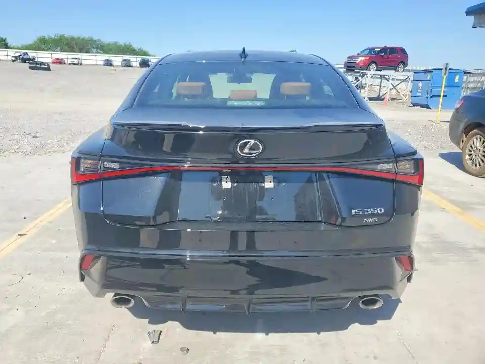 JTHBZ1E22S5040812 2025 LEXUS IS-5