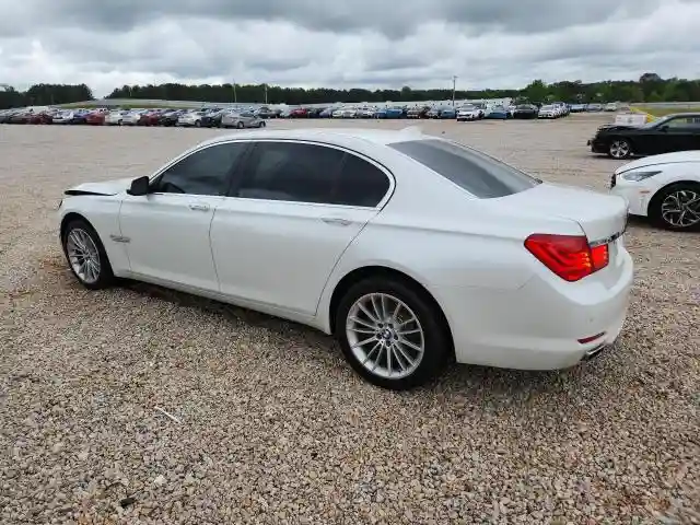 WBAKB8C51BCY66992 2011 BMW 7 SERIES-1