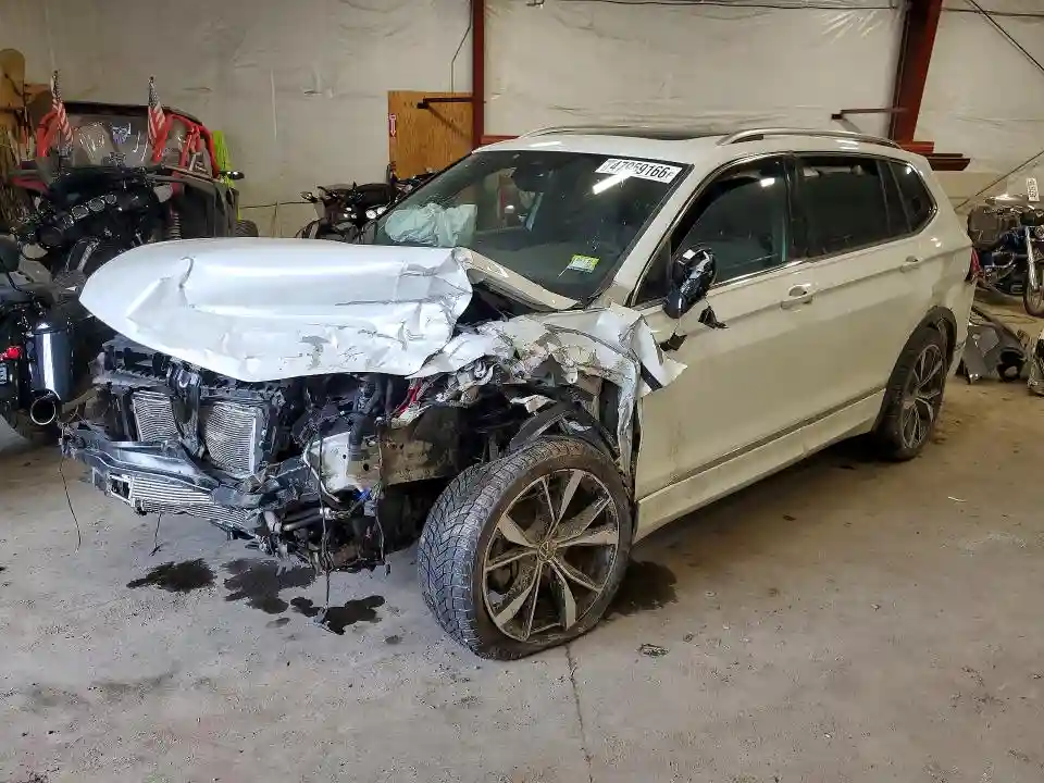 3VV4B7AX9RM124537 2024 VOLKSWAGEN TIGUAN-0