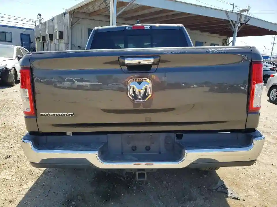 1C6RREFG4KN813546 2019 RAM 1500-5