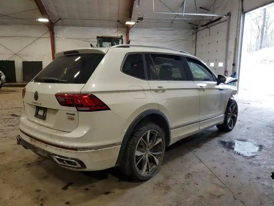 3VV4B7AX9RM124537 2024 VOLKSWAGEN TIGUAN-2