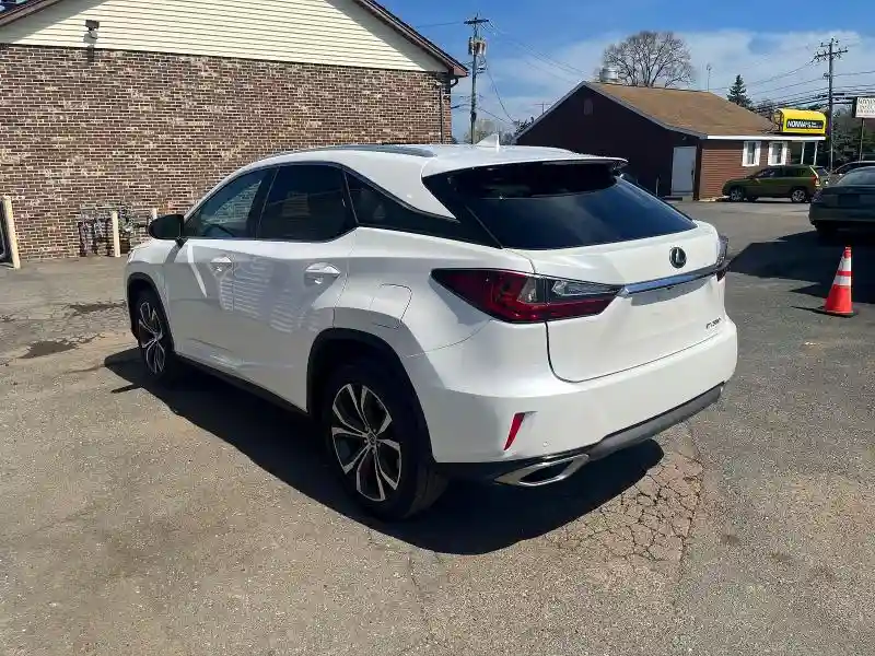 2T2ZZMCA4KC131431 2019 LEXUS RX350-1