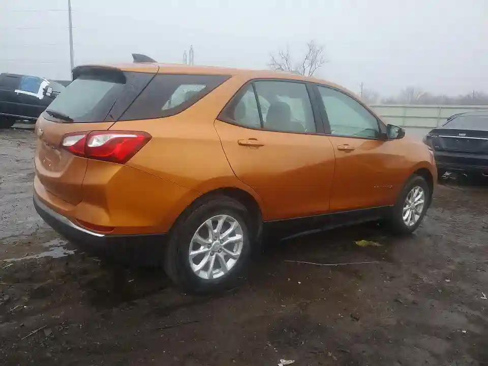2GNAXHEV8J6200806 2018 CHEVROLET EQUINOX-2