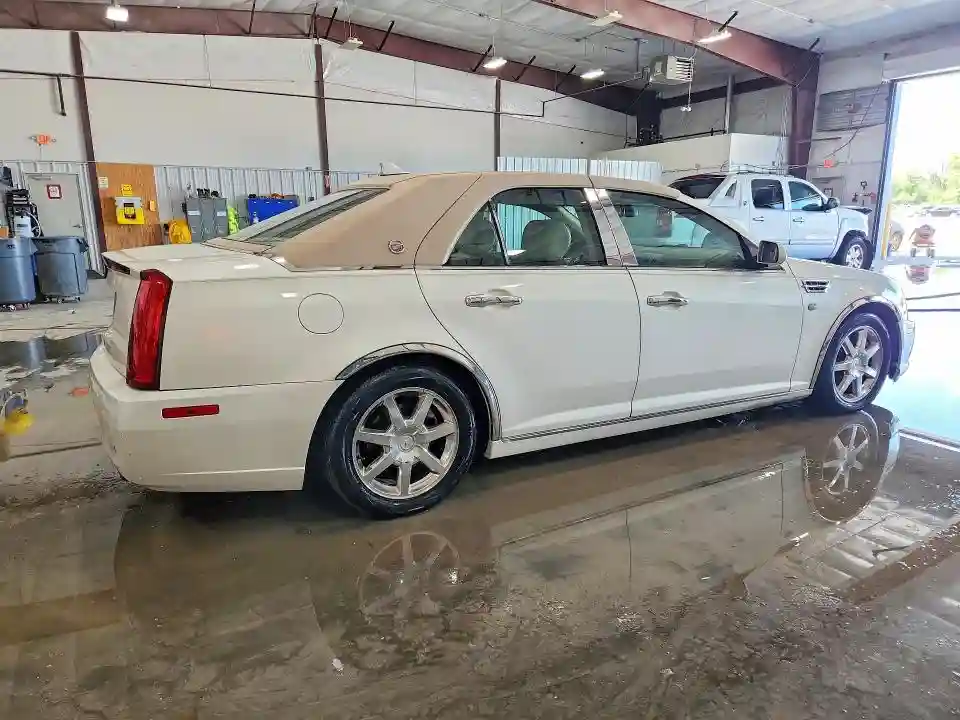 1G6DW6ED4B0124714 2011 CADILLAC STS-2