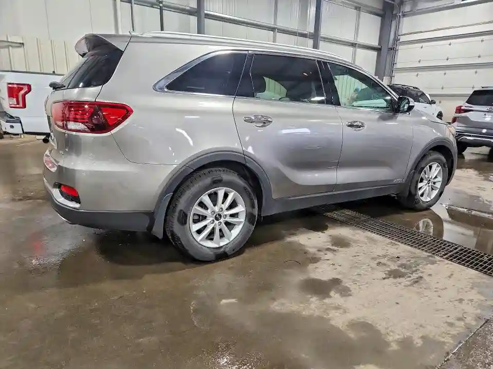 5XYPGDA55KG479623 2019 KIA SORENTO-2