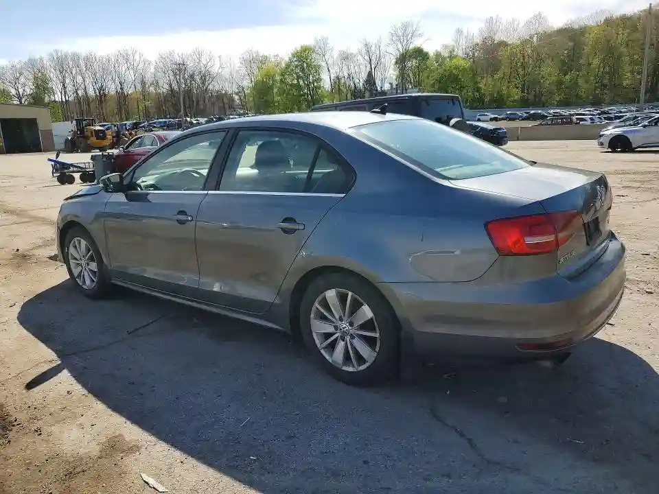 3VWD17AJ9FM336120 2015 VOLKSWAGEN JETTA-1