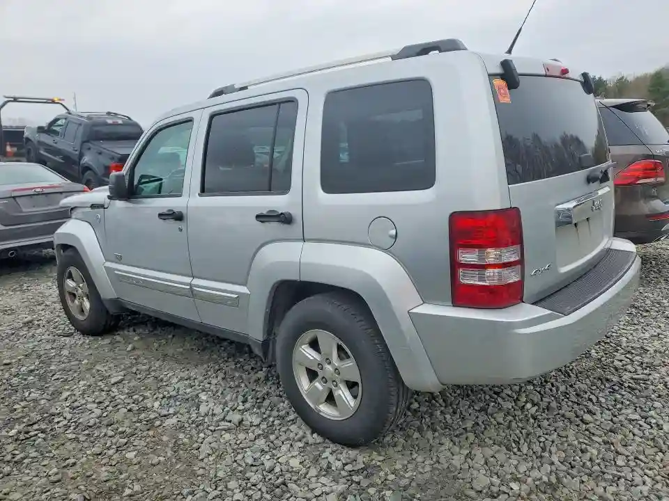 1J4PN2GK9BW558619 2011 JEEP LIBERTY-1