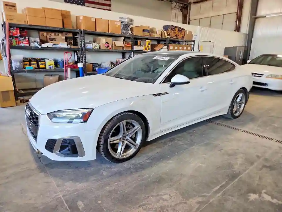 WAUDACF54MA015889 2021 AUDI A5-0