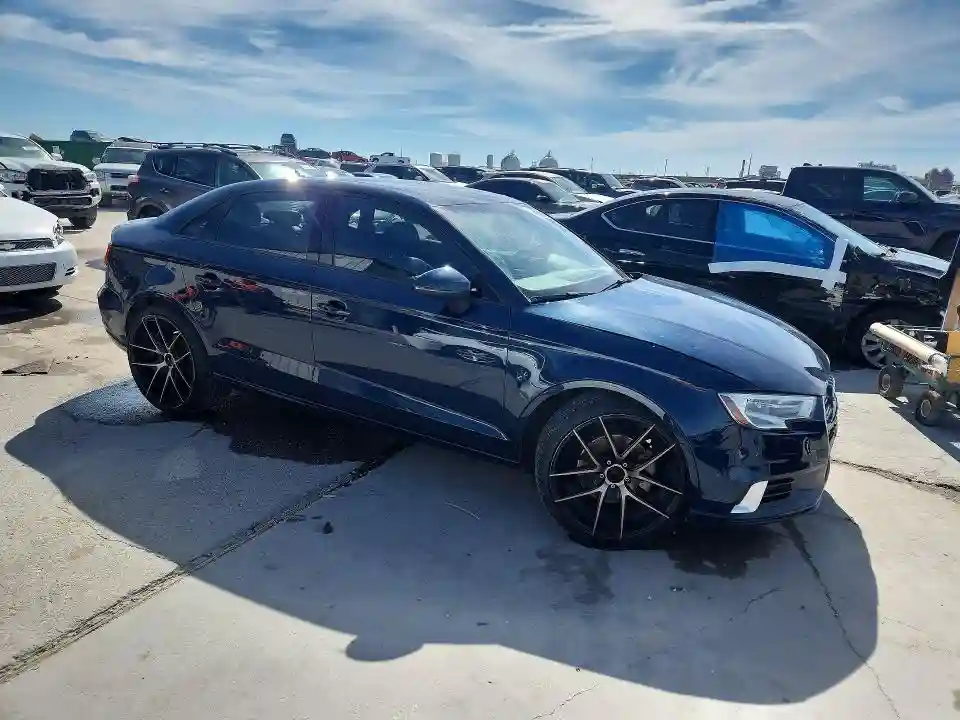 WAUAUGFF4H1049444 2017 AUDI A3-3