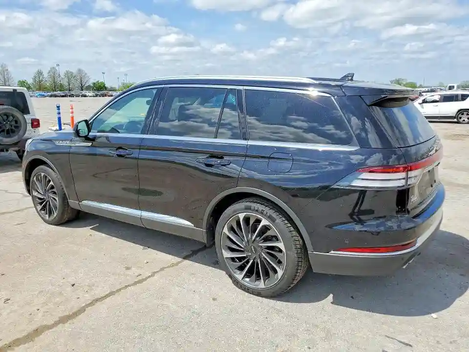 5LM5J7XC7LGL23333 2020 LINCOLN AVIATOR-1