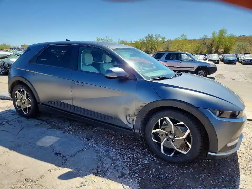 KM8KNDAF7PU162615 2023 HYUNDAI IONIQ 5-3