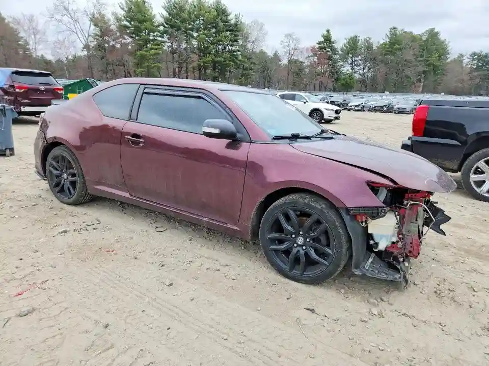 JTKJF5C7XGJ026143 2016 SCION TC-3