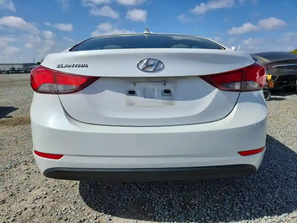 5NPDH4AE5FH573404 2015 HYUNDAI ELANTRA-5