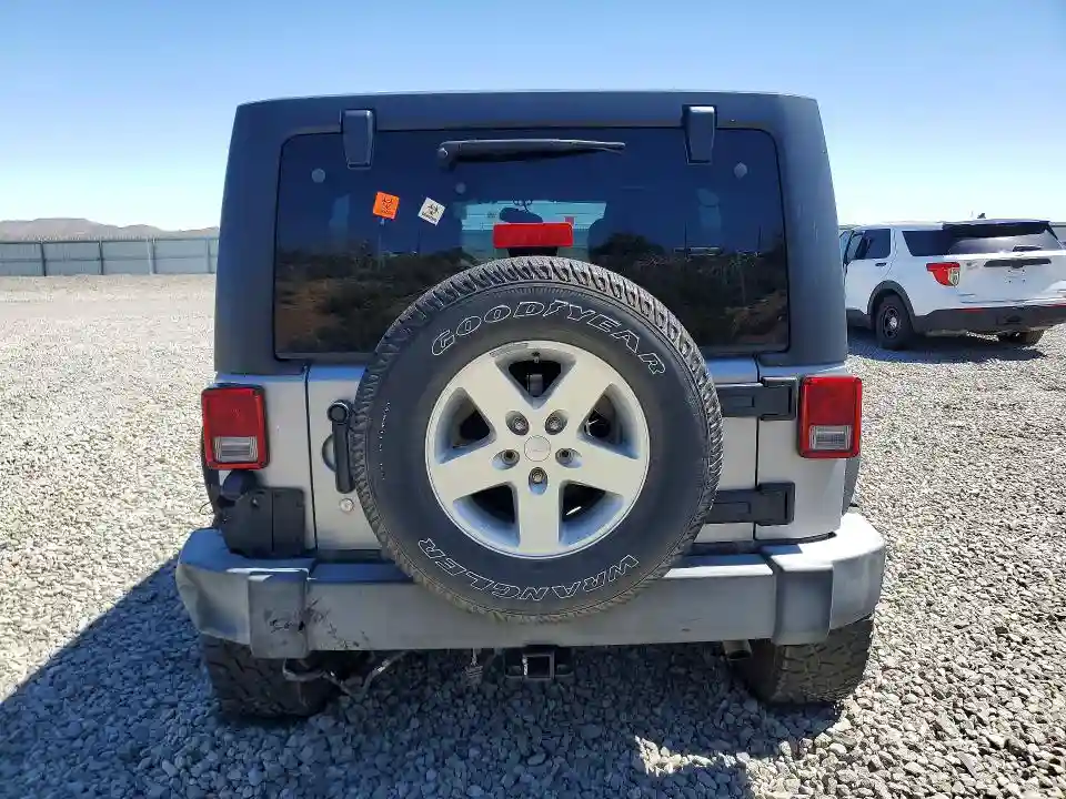 1C4HJWDG7GL283242 2016 JEEP WRANGLER-5