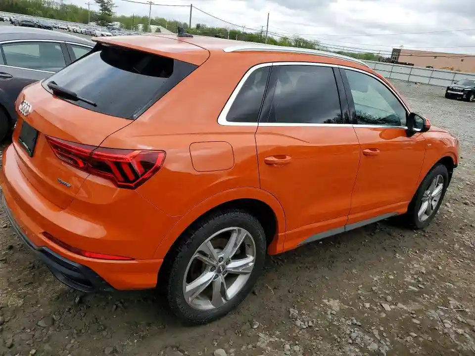 WA1EECF39K1087625 2019 AUDI Q3-2