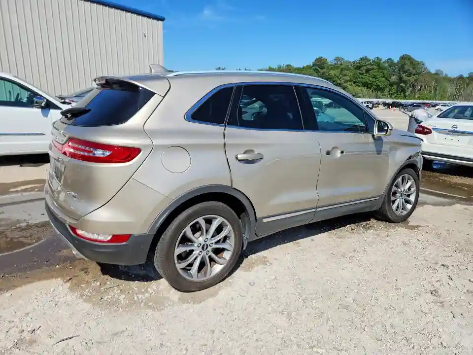 5LMCJ2A98FUJ13031 2015 LINCOLN MKZ-2