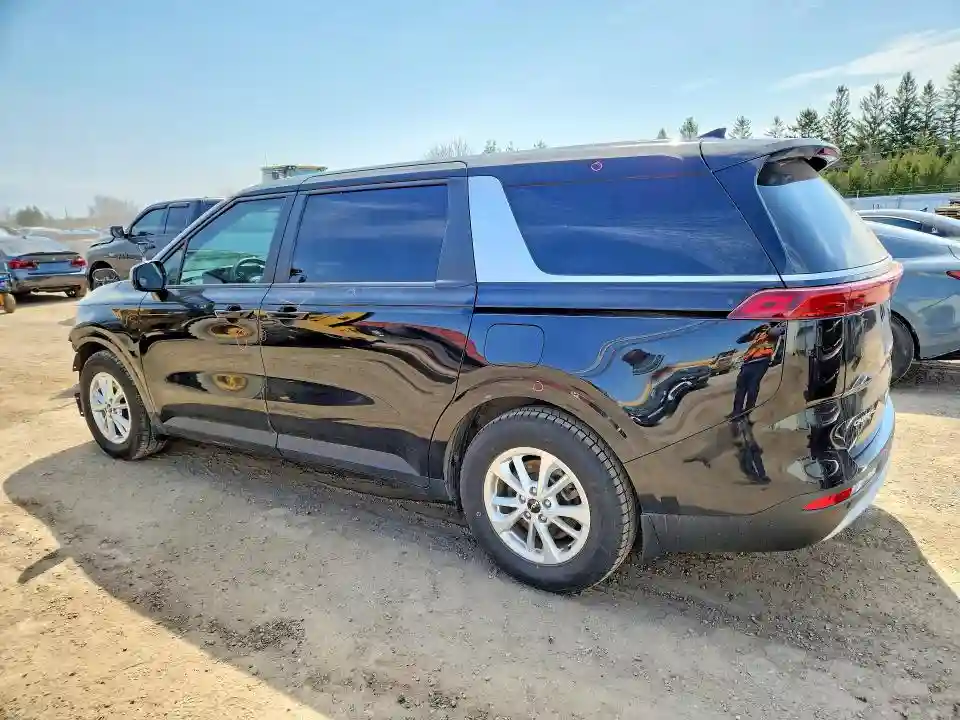 KNDNB5H39P6202547 2023 KIA CARNIVAL L-1